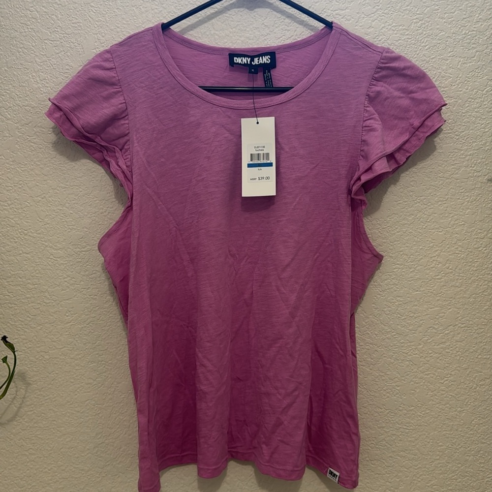 DKNY Jeans Fuchsia Short Sleeve Ruffle Blouse – Size XL – New with Tags - Picture 5 of 7